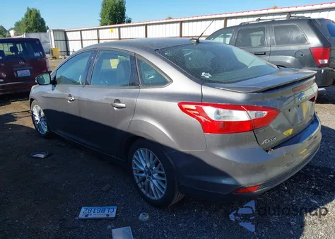2014 Ford Focus Se из США, поврежденный, VIN 1FADP3F23EL241926